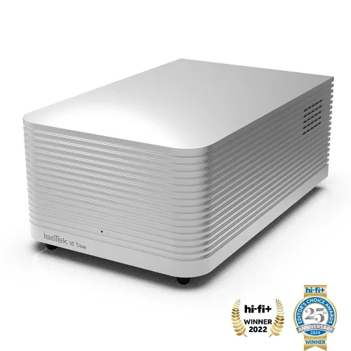 IsoTek V5 Titan - tápelosztó és kondicionáló /ezust/
