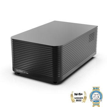 IsoTek V5 Titan - tápelosztó és kondicionáló /fekete/