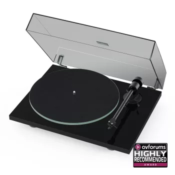   Pro-Ject T1 EVO - lemezjátszó Ortofon OM10 hangszedővel /Fekete/