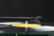Pro-Ject T1 EVO Phono - lemezjátszó phono előfokkal Ortofon OM10 hangszedővel /Fehér/