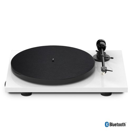 Pro-Ject E1 BT (AT3600L) - lemezjátszó phono előfokkal, Bluetooth kimenettel /lakk fehér/