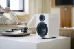 Pro-Ject Speaker Box 5 E - állványos hangsugárzó /fényes fehér/  