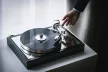 Pro-ject The Classic Reference - szubsasszis lemezjátszó hangszedő nélkül /zongoralakk-króm/