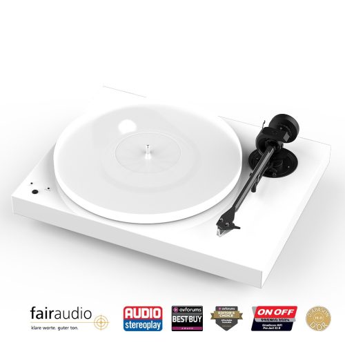 Pro-Ject X1 B - audiofil lemezjátszó - Pick it Pro B hangszedővel /Lakk fehér/