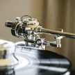Pro-Ject Signature 12.2 - high end lemezjátszó /Lakk fekete/