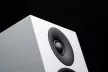 Pro-Ject Speaker Box 5 E Carbon - állványos hangsugárzó /selyemfényű fehér/