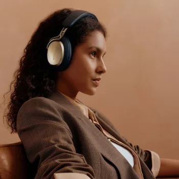 Bluetooth fejhallgató
